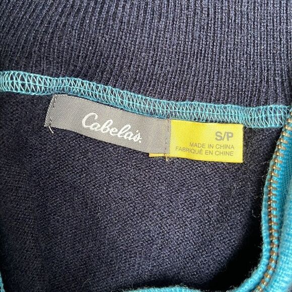 Cabela’s wool/nylon turtleneck sweater.  1/4 Zip.  Size Small. - Picture 4 of 6